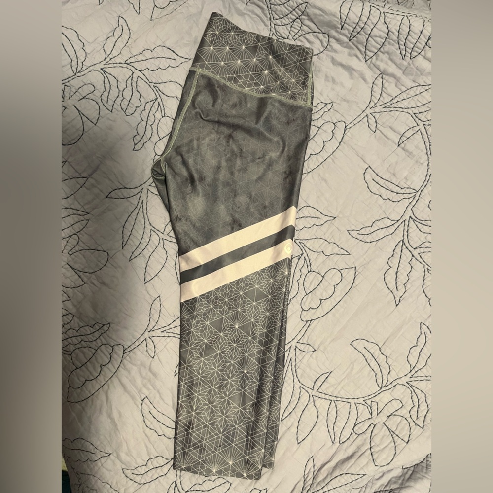 Inner Fire pixie dust cropped legging - Picture 5 of 11